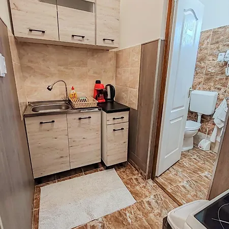 Komáromi Maison d'hôtes Erdohorvati